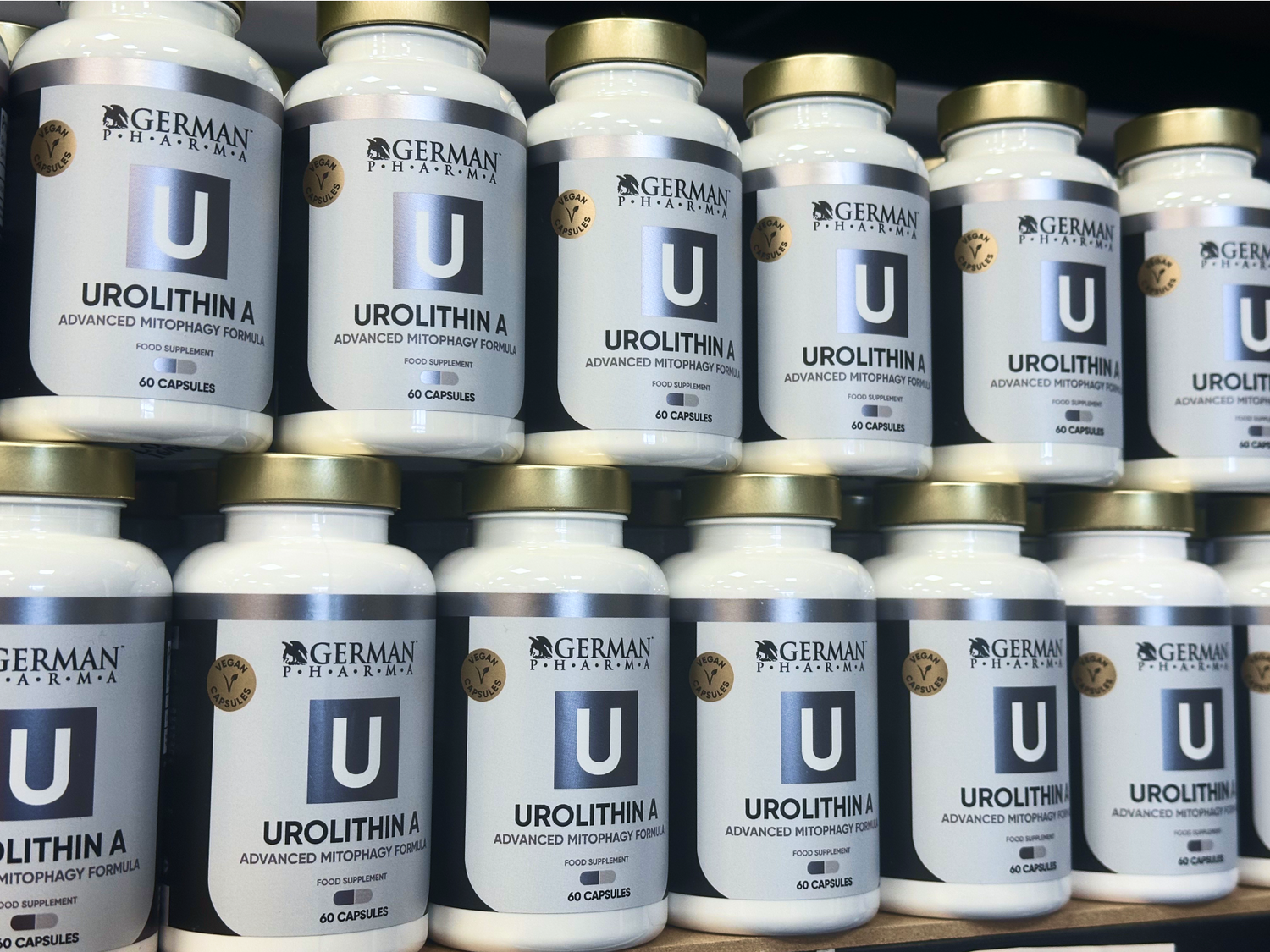 Urolithin A vs Pomegranate Extract: A UK Buyer's Guide